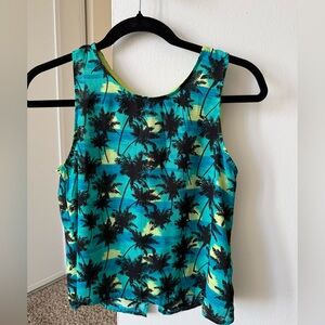 BONGO Tropical Palm Print Top